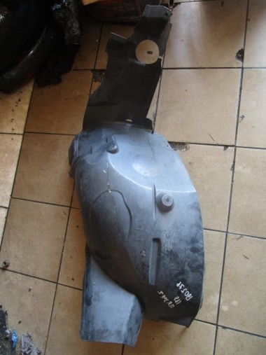 Подкрылок передний правый, задняя часть MERCEDES-BENZ A-класс W169 рестайлинг (2008 - 2012) — Разборка Мерседес