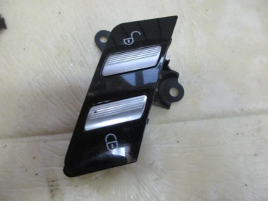 Кнопка блокировки дверей MERCEDES-BENZ S-класс W221 (2005 - 2009) — Разборка Мерседес