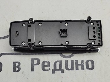 Блок кнопок стеклоподъемников MERCEDES-BENZ C-класс W204/S204 (2006 - 2011) — Разборка Мерседес