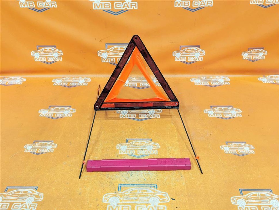 Знак аварийной остановки MERCEDES-BENZ GLE-класс Coupe C292 (2015 - 2019) фото 1 — Разборка Мерседес