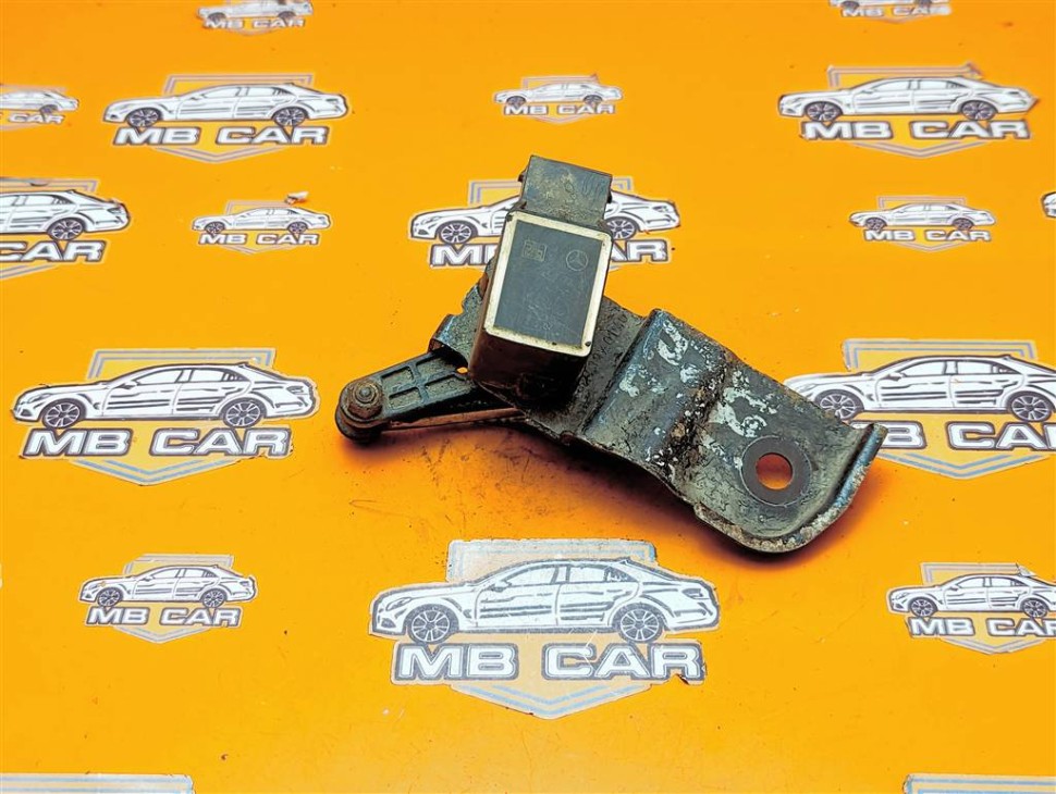 Датчик уровня пола MERCEDES-BENZ S-класс W221 (2005 - 2009) фото 1 — Разборка Мерседес