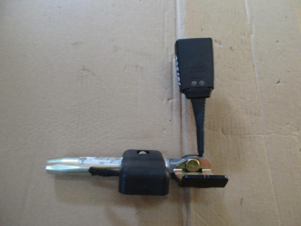 Замок ремня безопасности MERCEDES-BENZ C-класс W203/S203/CL203 (2000 - 2004) фото 1 — Разборка Мерседес