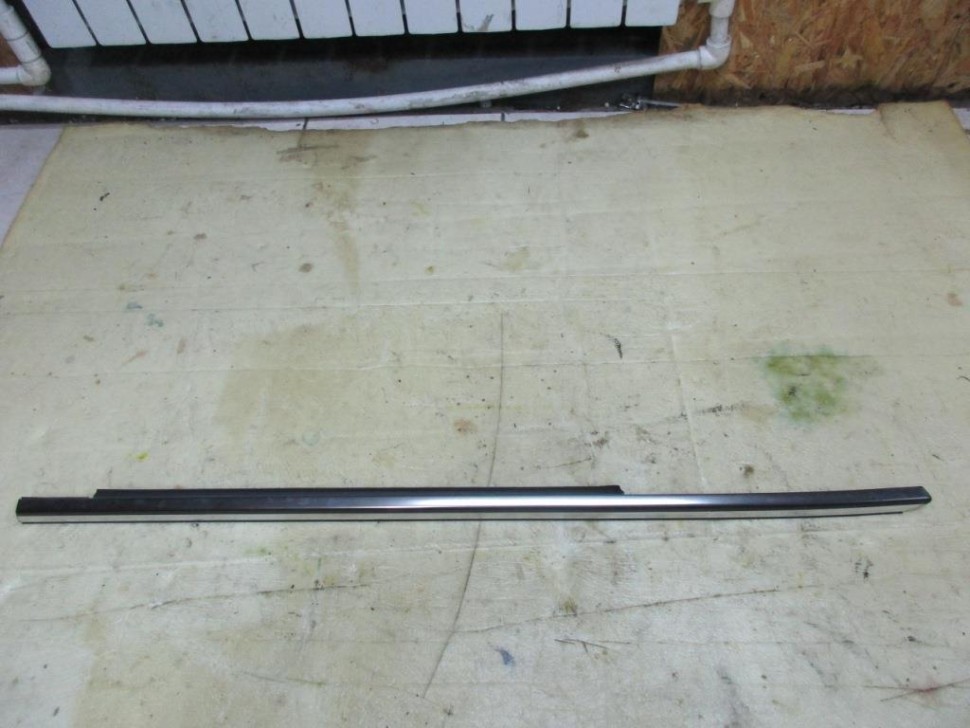 Молдинг стекла двери MERCEDES-BENZ S-класс W220 рестайлинг (2002 - 2005) фото 1 — Разборка Мерседес