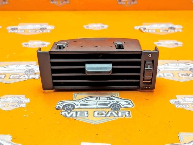 Воздуховод MERCEDES-BENZ E-класс W124/S124/C124/A124 (1984 - 1997) — Разборка Мерседес