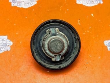 Крышка топливного бака MERCEDES-BENZ E-класс W210/S210 (1995 - 1999) — Разборка Мерседес