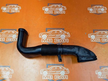 Патрубок воздушный MERCEDES-BENZ CLS-класс C218/X218 рестайлинг (2014 - 2017) — Разборка Мерседес