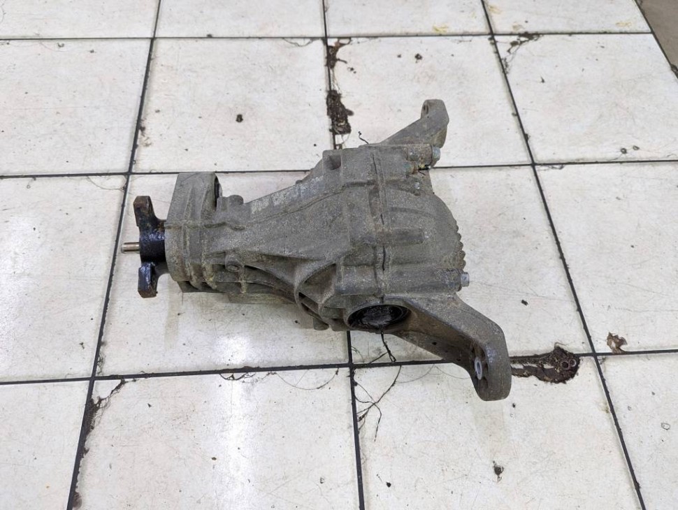 Редуктор задний MERCEDES-BENZ M-класс W164 (2005 - 2008) фото 1 — Разборка Мерседес