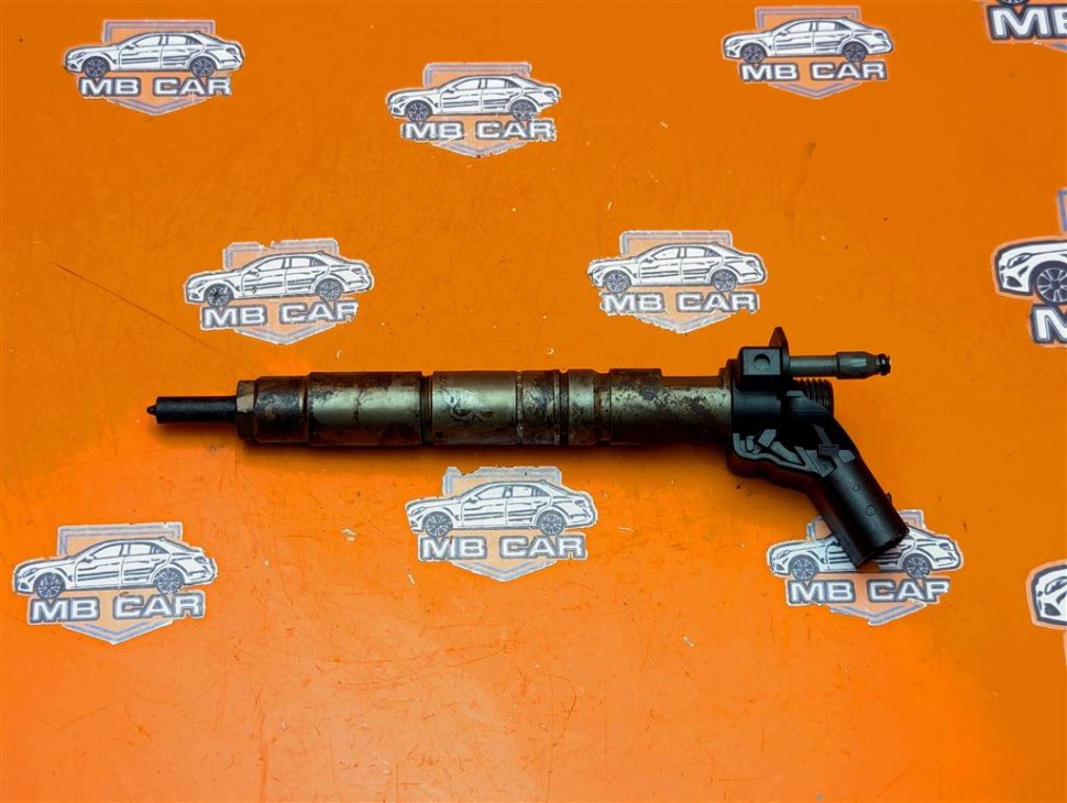 Форсунка ДИЗЕЛЬ MERCEDES-BENZ S-класс W222/C217/A217 (2013 - 2017) фото 1 — Разборка Мерседес