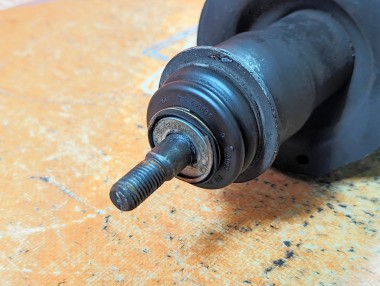 Амортизатор задний MERCEDES-BENZ M-класс W163 рестайлинг (2001 - 2005) — Разборка Мерседес