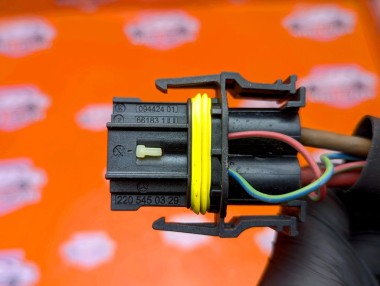 Разъем MERCEDES-BENZ E-класс W211/S211 (2002 - 2006) &mdash; Разборка Мерседес