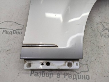 Крыло переднее правое MERCEDES-BENZ C-класс W204/S204 (2006 - 2011) — Разборка Мерседес