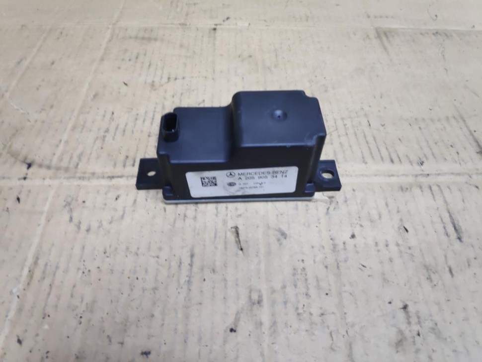 Преобразователь напряжения MERCEDES-BENZ C-класс W205/S205/C205/A205 (2014 - 2018) фото 1 — Разборка Мерседес