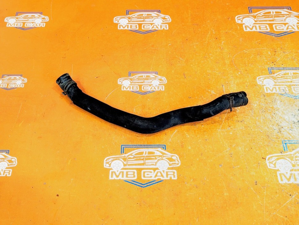 Патрубок радиатора MERCEDES-BENZ A-класс W169 (2004 - 2008) фото 1 — Разборка Мерседес