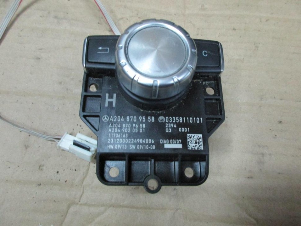 Джойстик MERCEDES-BENZ C-класс AMG W204/S204/С204 рестайлинг (2011 - 2015) фото 1 — Разборка Мерседес