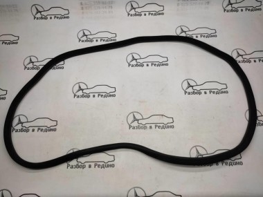 Уплотнитель дверного проема ( на кузове ) MERCEDES-BENZ M-класс W164 (2005 - 2008) — Разборка Мерседес