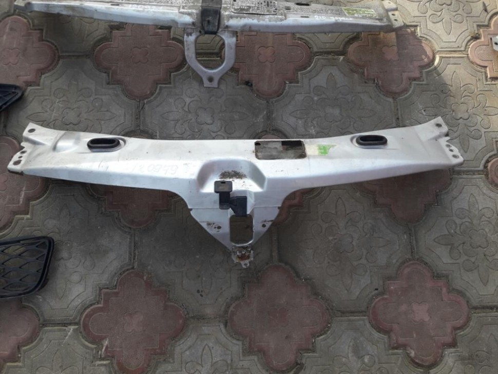 Панель телевизора верхняя MERCEDES-BENZ S-класс W140 (1991 - 1998) фото 1 — Разборка Мерседес