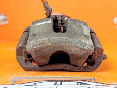 Суппорт передний правый MERCEDES-BENZ C-класс W204/S204/С204 рестайлинг (2011 - 2015) &mdash; Разборка Мерседес