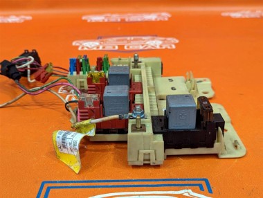 Блок предохранителей MERCEDES-BENZ M-класс W163 (1997 - 2001) — Разборка Мерседес