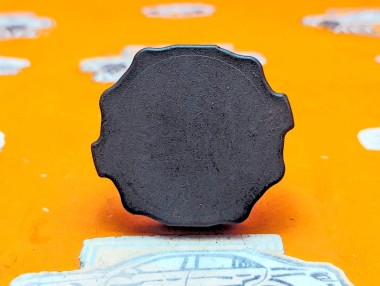 Крышка бачка ГУРа MERCEDES-BENZ M-класс W163 (1997 - 2001) &mdash; Разборка Мерседес