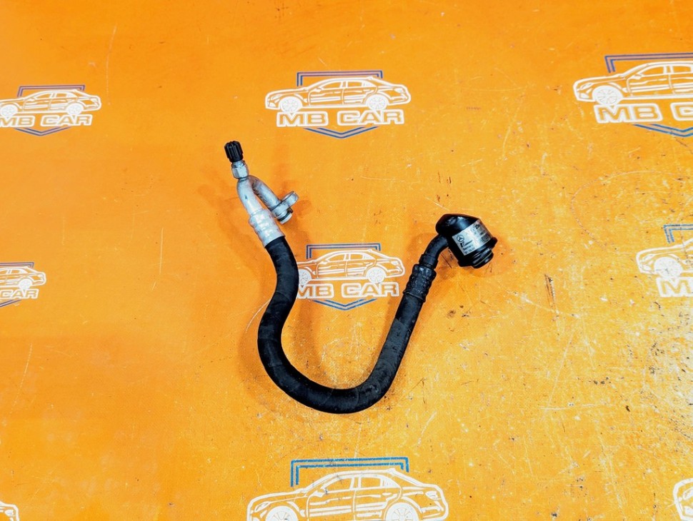 Трубка кондиционера MERCEDES-BENZ C-класс W203/S203/CL203 (2000 - 2004) фото 1 &mdash; Разборка Мерседес