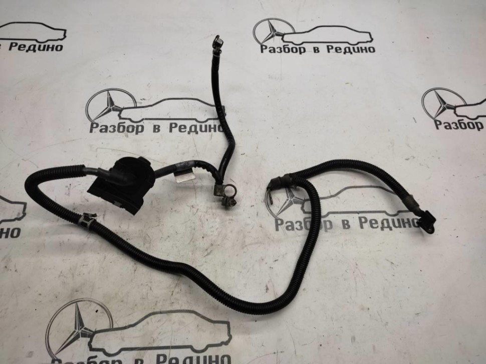 Провод стартера MERCEDES-BENZ C-класс W203/S203/CL203 рестайлинг (2004 - 2008) фото 1 — Разборка Мерседес