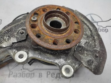 Кулак поворотный передний правый MERCEDES-BENZ C-класс W205/S205/C205/A205 (2014 - 2018) — Разборка Мерседес