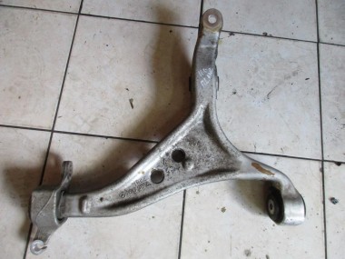 Рычаг передний нижний левый MERCEDES-BENZ M-класс AMG W166 (2011 - 2015) — Разборка Мерседес