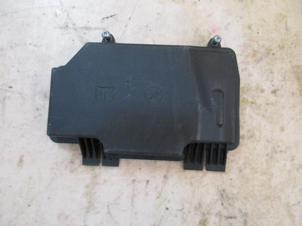 Крышка блока предохранителей MERCEDES-BENZ GLC-класс X253 (2015 - 2019) фото 1 — Разборка Мерседес