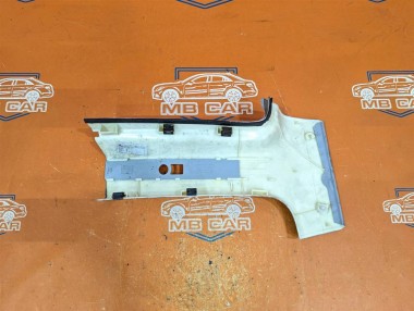 Накладка задней стойки MERCEDES-BENZ VANEO W414 (2001 - 2005) — Разборка Мерседес