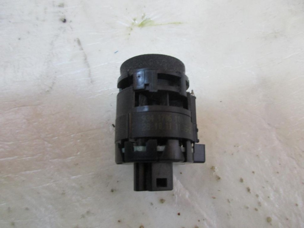 Датчик температуры MERCEDES-BENZ C-класс W204/S204/С204 рестайлинг (2011 - 2015) фото 1 — Разборка Мерседес