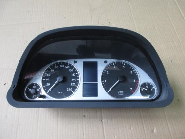 Щиток приборов MERCEDES-BENZ B-класс W245 (2005 - 2009) — Разборка Мерседес