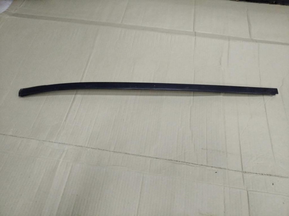 Молдинг лобового стекла MERCEDES-BENZ E-класс W211/S211 рестайлинг (2006 - 2009) фото 1 — Разборка Мерседес