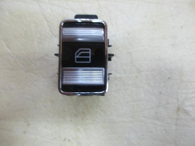 Кнопка стеклоподъемников MERCEDES-BENZ S-класс W221 (2005 - 2009) — Разборка Мерседес