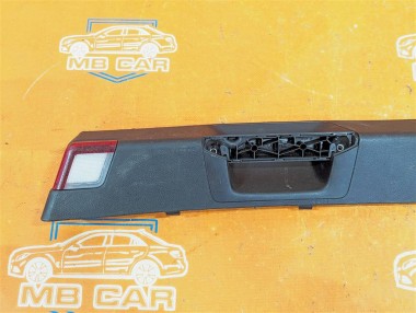 Накладка крышки багажника MERCEDES-BENZ C-класс AMG W204/S204/С204 рестайлинг (2011 - 2015) — Разборка Мерседес