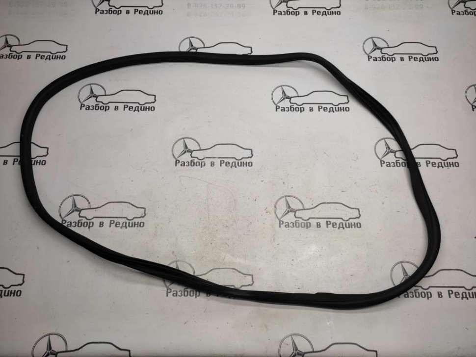 Уплотнитель дверного проема ( на кузове ) MERCEDES-BENZ GLC-класс X253 (2015 - 2019) фото 1 — Разборка Мерседес