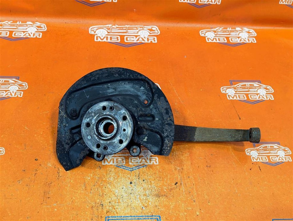 Кулак поворотный передний левый MERCEDES-BENZ M-класс W164 рестайлинг (2008 - 2011) фото 1 — Разборка Мерседес