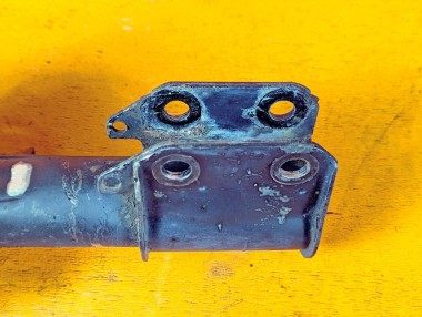 Стойка передняя MERCEDES-BENZ C-класс W204/S204/С204 рестайлинг (2011 - 2015) &mdash; Разборка Мерседес