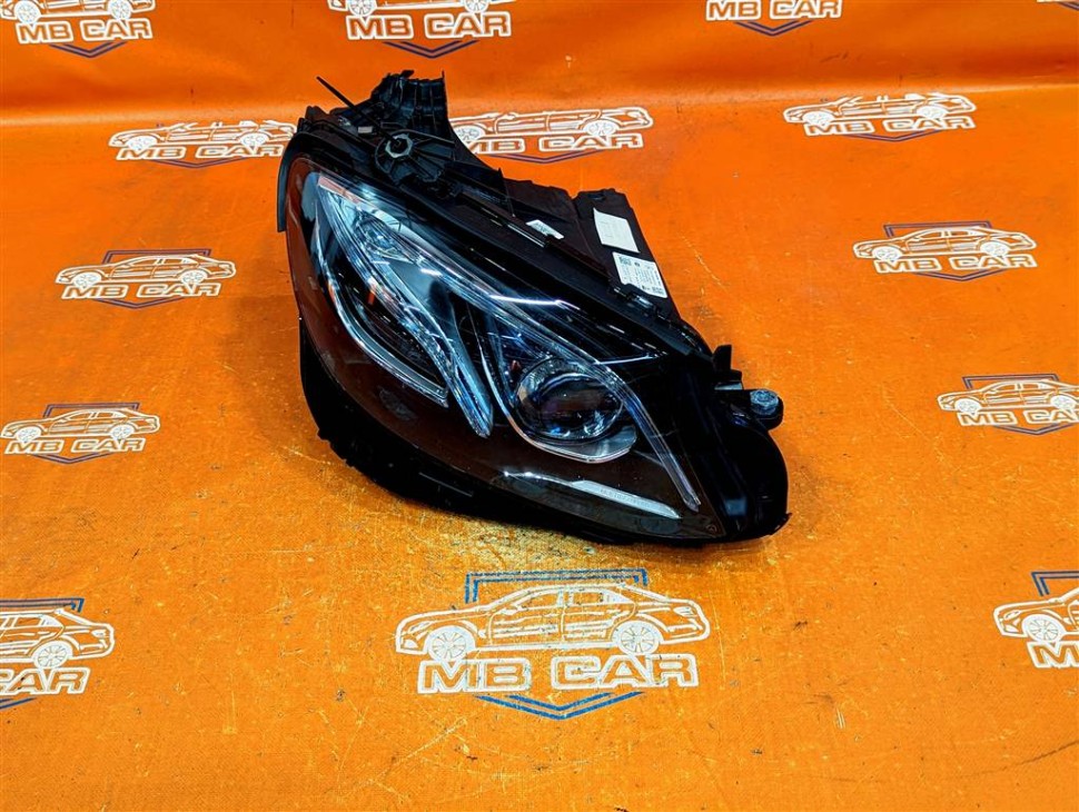 Фара правая MERCEDES-BENZ E-класс W213/S213/C238/A238 (2016 - 2021) фото 1 — Разборка Мерседес