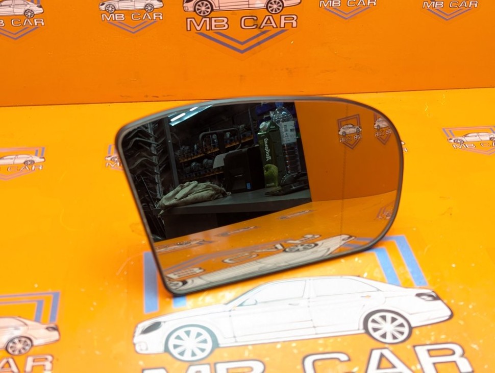 Зеркальный элемент правый MERCEDES-BENZ C-класс W203/S203/CL203 рестайлинг (2004 - 2008) фото 1 &mdash; Разборка Мерседес