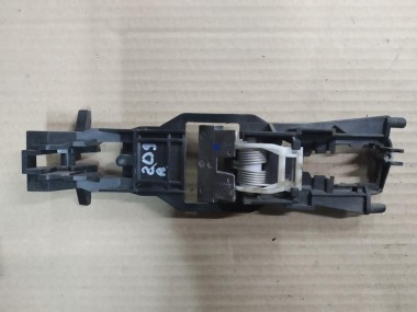 Ответная часть замка двери MERCEDES-BENZ CLK-класс C209/A209 (2002 - 2005) — Разборка Мерседес