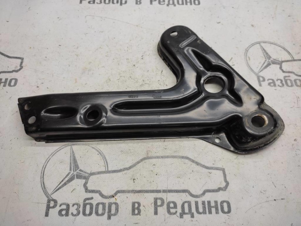 Кронштейн MERCEDES-BENZ M-класс W166 (2011 - 2015) фото 1 — Разборка Мерседес