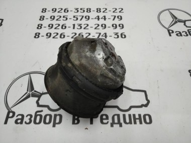 Опора двигателя MERCEDES-BENZ C-класс W203/S203/CL203 (2000 - 2004) — Разборка Мерседес