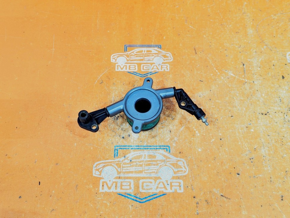 Выжимной подшипник MERCEDES-BENZ Sprinter W901-905 (1995 - 2006) фото 1 — Разборка Мерседес