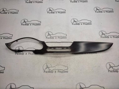 Накладка торпеды MERCEDES-BENZ CLS-класс C219 (2004 - 2008) — Разборка Мерседес