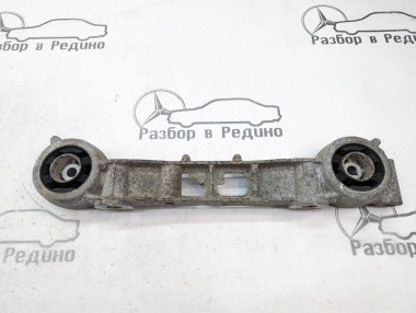 Кронштейн редуктора MERCEDES-BENZ V-класс W447 рестайлинг (2019 - 2025) — Разборка Мерседес