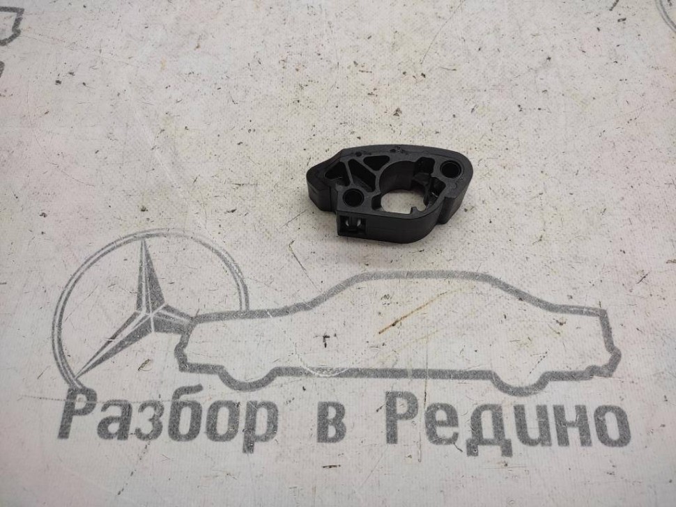 Успокоитель цепи ГРМ MERCEDES-BENZ Sprinter W901-905 (1995 - 2006) фото 1 — Разборка Мерседес