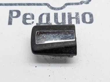 Крышка ручки двери MERCEDES-BENZ W124 W124/S124/C124/A124 (1984 - 1993) — Разборка Мерседес