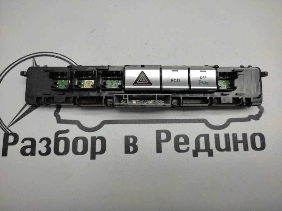 Блок кнопок MERCEDES-BENZ C-класс W204/S204/С204 рестайлинг (2011 - 2015) фото 1 — Разборка Мерседес