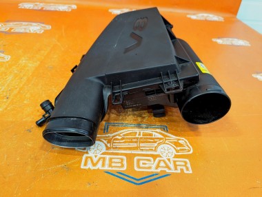 Корпус воздушного фильтра MERCEDES-BENZ GL-класс X166 (2012 - 2016) — Разборка Мерседес