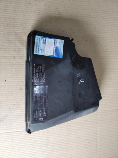 Крышка блока предохранителей MERCEDES-BENZ E-класс W210/S210 (1995 - 1999) — Разборка Мерседес